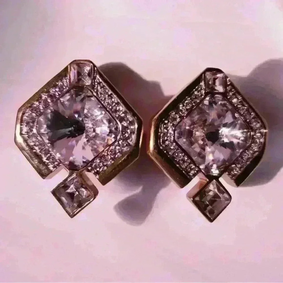 St John Clip On Earrings Vintage - Picture 3 of 6